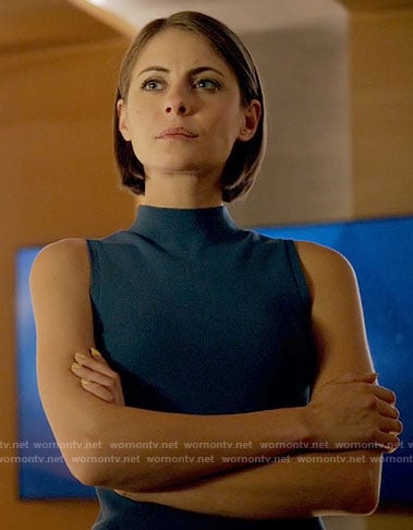 Thea’s blue high neck top on Arrow