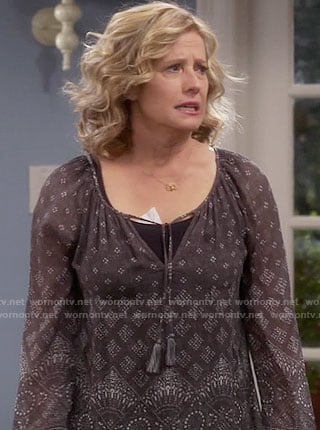 Vanessa’s grey peasant blouse on Last Man Standing