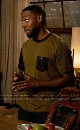 Winston's colorblock tee on New Girl