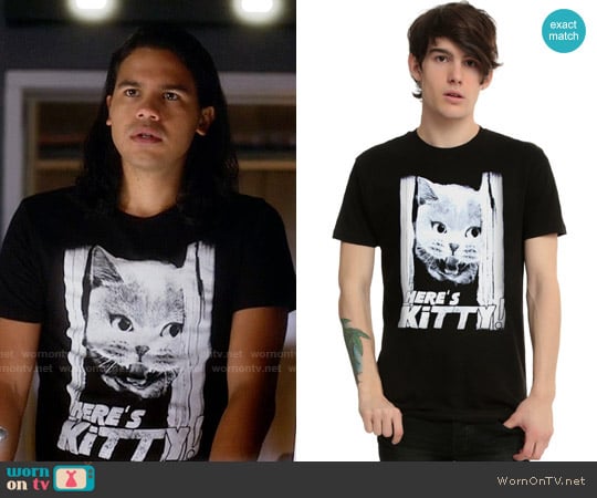 Hot Topic Here's Kitty! T-shirt worn by Cisco Ramon (Carlos Valdes) on The Flash