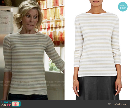 WornOnTV: Claire’s grey and beige striped sweater on Modern Family ...