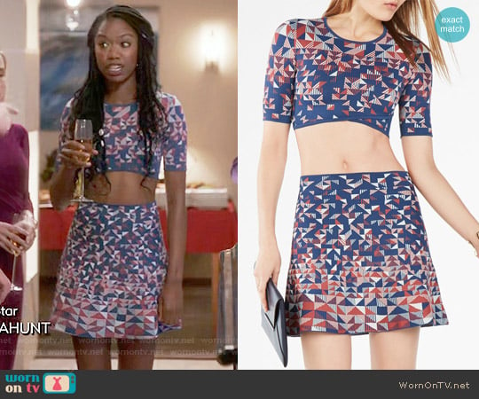 Bcbgmaxazria Gracy Top and Queeney Skirt worn by Tamra (Xosha Roquemore) on The Mindy Project