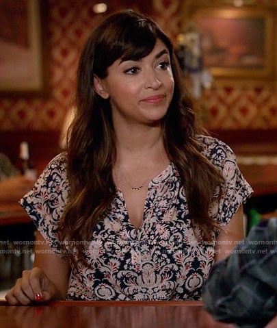 Cece’s printed split-neck top on New Girl