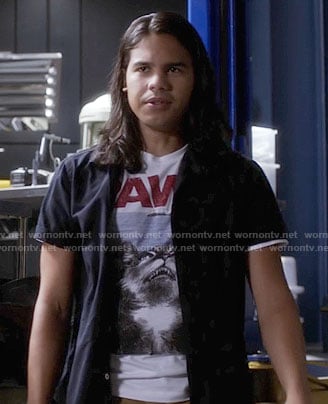 Cisco’s cat PAWS tee on The Flash