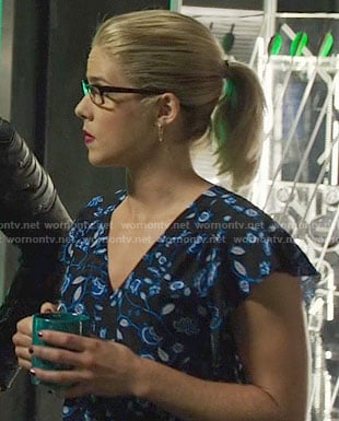 Felicity’s black and blue floral v-neck top on Arrow