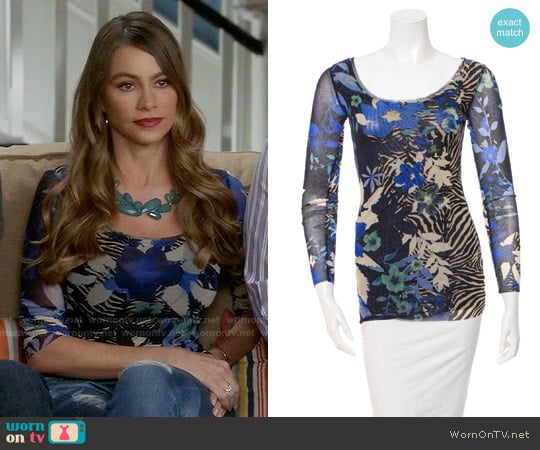 Fuzzi Printed Long Sleeve Top worn by  Gloria Pritchett (Sofia Vergara) on Modern Family