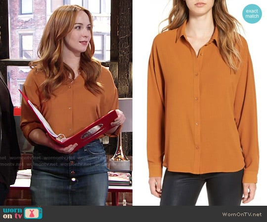 Leith Dolman Sleeve Blouse in Rust Ginger worn by Mariah Copeland (Camryn Grimes) on The Young and the Restless