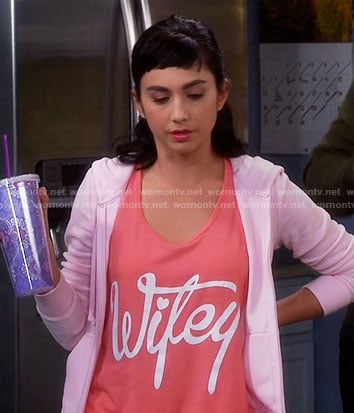 Mandy's coral pink Wifey top on Last Man Standing