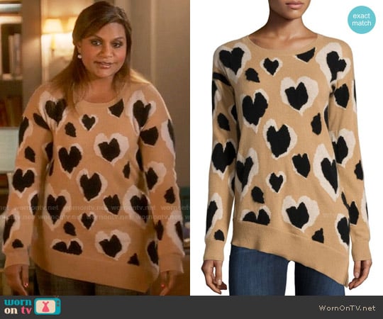 Neiman Marcus Cashmere Heart Leopard-Print Tunic worn by Mindy Lahiri (Mindy Kaling) on The Mindy Project