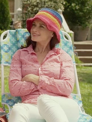 Rory’s pink printed button down shirt on Gilmore Girls: A Year in the Life