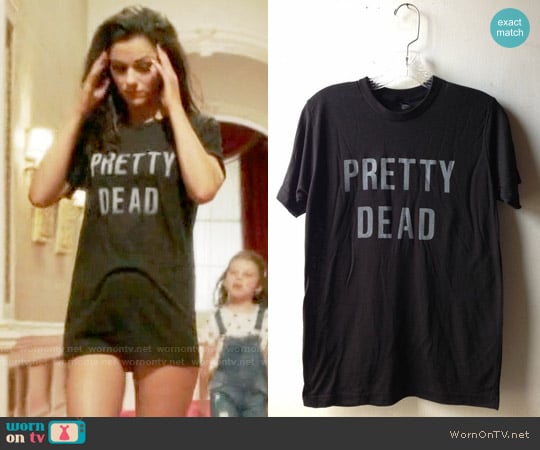 Heather Gabel Pretty Dead T-shirt worn by Princess Eleanor (Alexandra Park) on The Royals