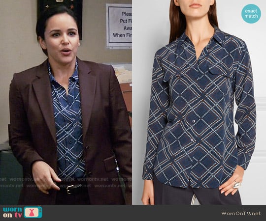 Equipment  'Slim Signature' Print Silk Shirt in Peacoat worn by Amy Santiago (Melissa Fumero) on Brooklyn Nine-Nine