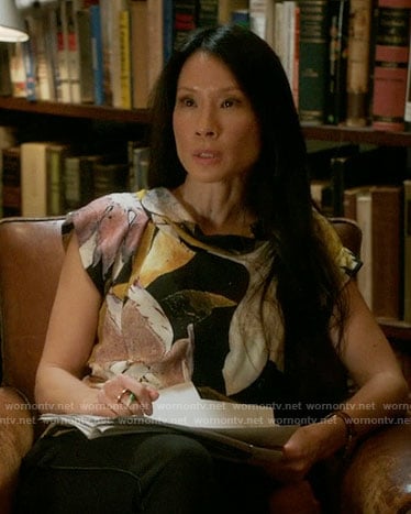 Joan’s printed top on Elementary