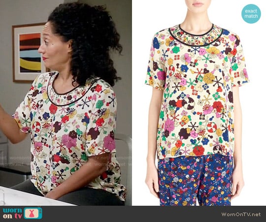 Kenzo 'Tanami Flower' Silk Crepe Top worn by Rainbow Johnson (Tracee Ellis Ross) on Black-ish