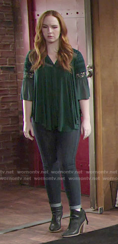 Mariah’s green lace top and ankle booties on The Young and the Restless