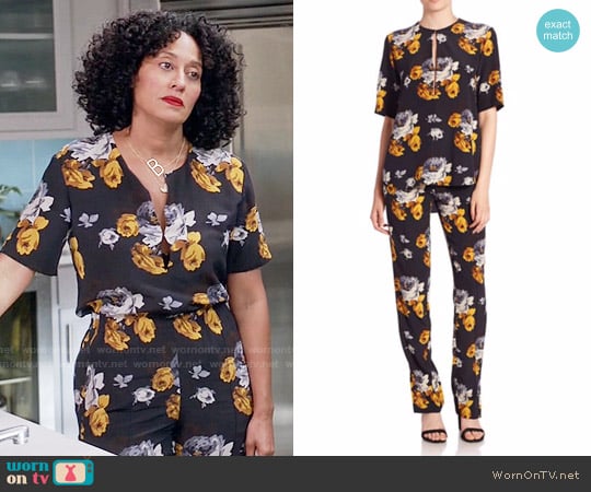 Theory Antazie Floral Top and Viewpine Floral Pants worn by Rainbow Johnson (Tracee Ellis Ross) on Black-ish