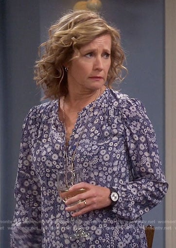 Vanessa's blue floral blouse on Last Man Standing