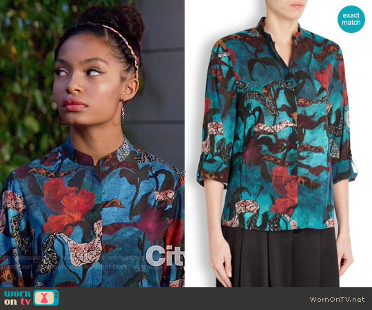 Alice + Olivia Eloise Blouse worn by Zoey Johnson (Yara Shahidi) on Black-ish