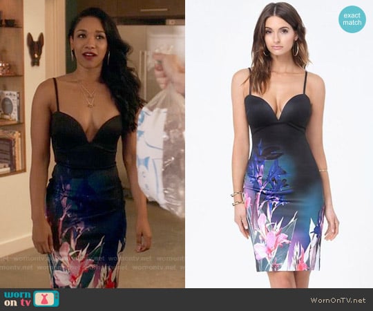 Bebe Print Deep V Midi Dress worn by Iris West (Candice Patton) on The Flash