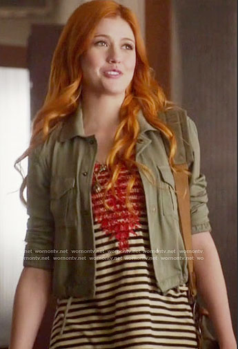 Clary’s Striped Top and Green Jacket on Shadowhunters