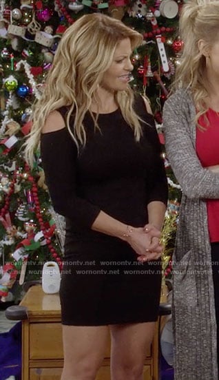 DJ’s black cold-shoulder mini dress on Fuller House