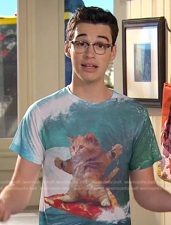 Joey's pizza surfing cat t-shirt on Liv and Maddie