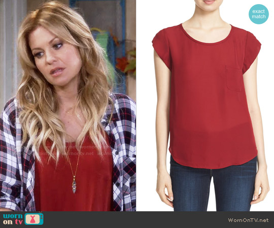 Joie Rancher Top in Bordeaux Rose worn by DJ Tanner-Fuller (Candace Cameron Bure) on Fuller House