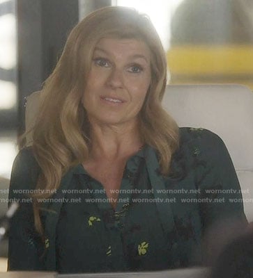 Rayna's green floral blouse on Nashville