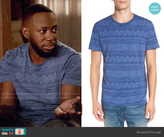 Vestige Print Cotton T-Shirt worn by Winston Bishop (Lamorne Morris) on New Girl