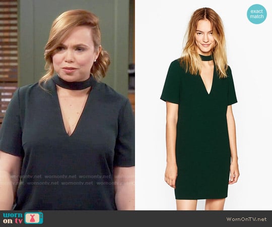 Zara Mini Dress with Collar Detail worn by Kristin Baxter (Amanda Fuller) on Last Man Standing