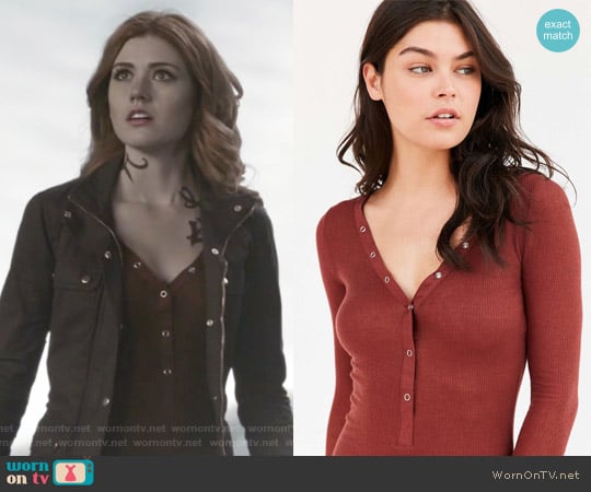 Cozy Ribbed Henley Top by Out From Under worn by Clary Fray (Katherine McNamara) on Shadowhunters