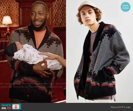 UO Patterned Shawl Cardigan worn by Winston Bishop (Lamorne Morris) on New Girl