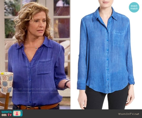 Alice + Olivia Piper Shirt in Cobalt worn by Vanessa Baxter (Nancy Travis) on Last Man Standing