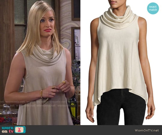 Alice + Olivia Sharry Sleeveless Turtleneck Pullover worn by Caroline Channing (Beth Behrs) on 2 Broke Girls