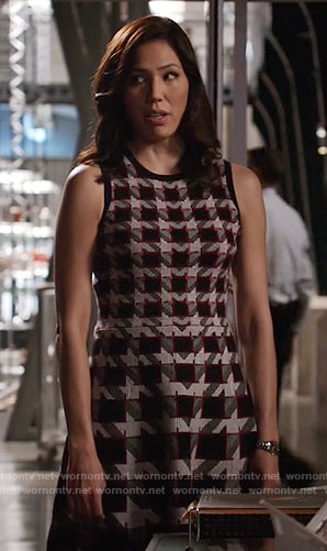 Angela's houndstooth dress on Bones