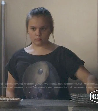 Daphne’s yin yang tee on Nashville