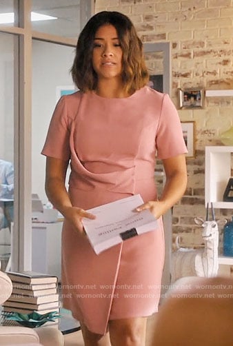 Jane's pink short sleeve draped front dress on Jane the Virgin