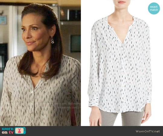 Joie Dane Print Top worn by Regina Vasquez (Constance Marie) on Switched at Birth