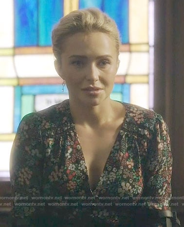 Juliette’s floral v-neck blouse on Nashville