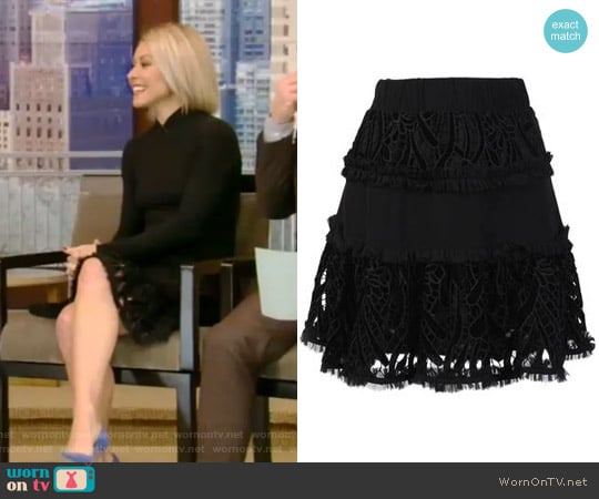  worn by Kelly Ripa on Live with Kelly and Mark