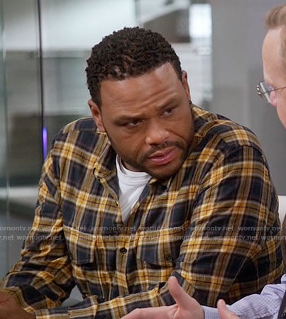 Andre's yellow plaid shirt on Black-ish