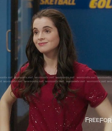 Bay's red paint splatter print tee on Switched at Birth