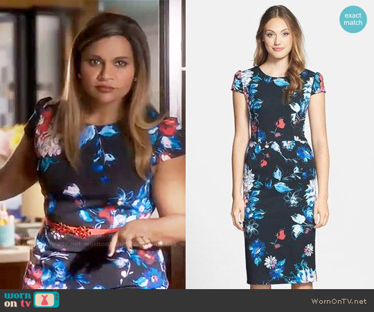 Wornontv Mindys Black And Blue Floral Cap Sleeve Dress On The Mindy Project Mindy Kaling 9153