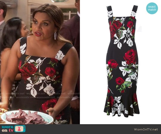 Dolce & Gabbana Rose Print Dress worn by Mindy Lahiri (Mindy Kaling) on The Mindy Project