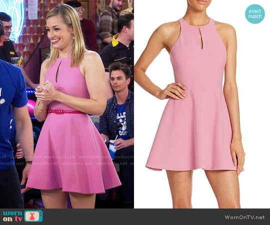 Elizabeth and James Scout Dress worn by Caroline Channing (Beth Behrs) on 2 Broke Girls