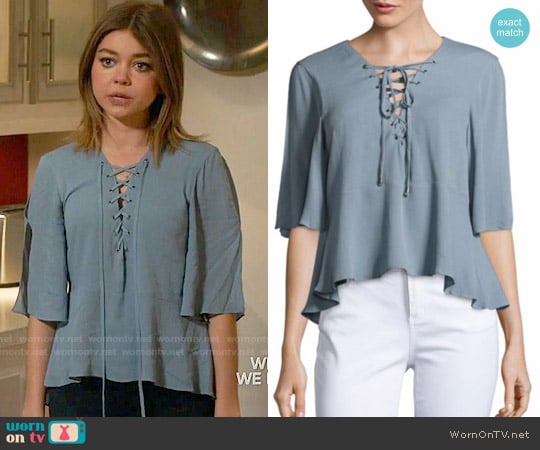 Lovers + Friends Boulevard Top worn by Haley Dunphy (Sarah Hyland) on Modern Family