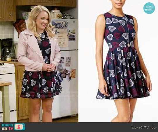 Maison Jules Heart-Print Fit & Flare Dress worn by Gabi Diamond (Emily Osment) on Young and Hungry