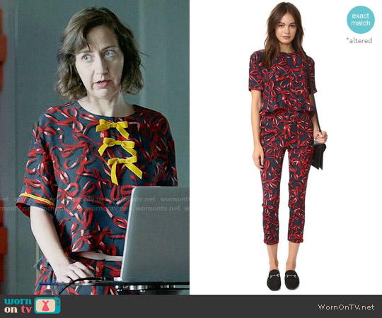 Piamita Blair Blouse worn by Carol Pilbasian (Kristen Schaal) on Last Man On Earth