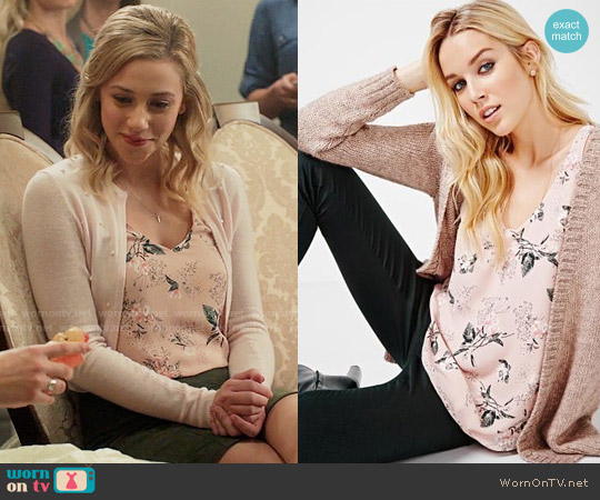 RW&Co Printed Cami in Rose Smoke Multi worn by Betty Cooper (Lili Reinhart) on Riverdale