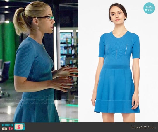 Sandro Elasticated Knit Cropped Sweater worn by Felicity Smoak (Emily Bett Rickards) on Arrow